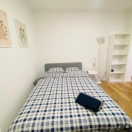 Appartamento Bezagenta Mozart8 Studio Easy Access To City Wifi Varsavia Esterno foto