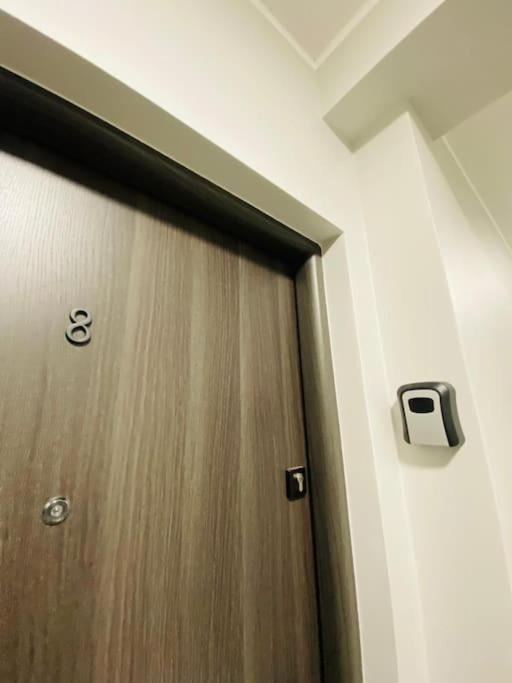 Appartamento Bezagenta Mozart8 Studio Easy Access To City Wifi Varsavia Esterno foto